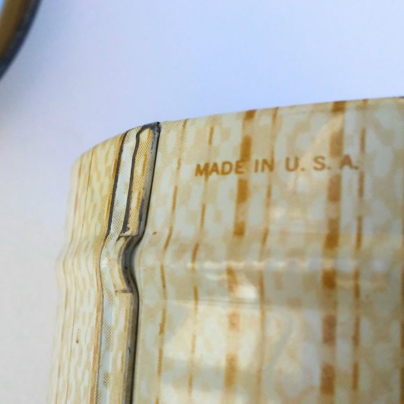 Vintage Farmhouse Yellow Tin, with a Nesting Hen, Kitchen Container, Decoware - Picture 4 of 8